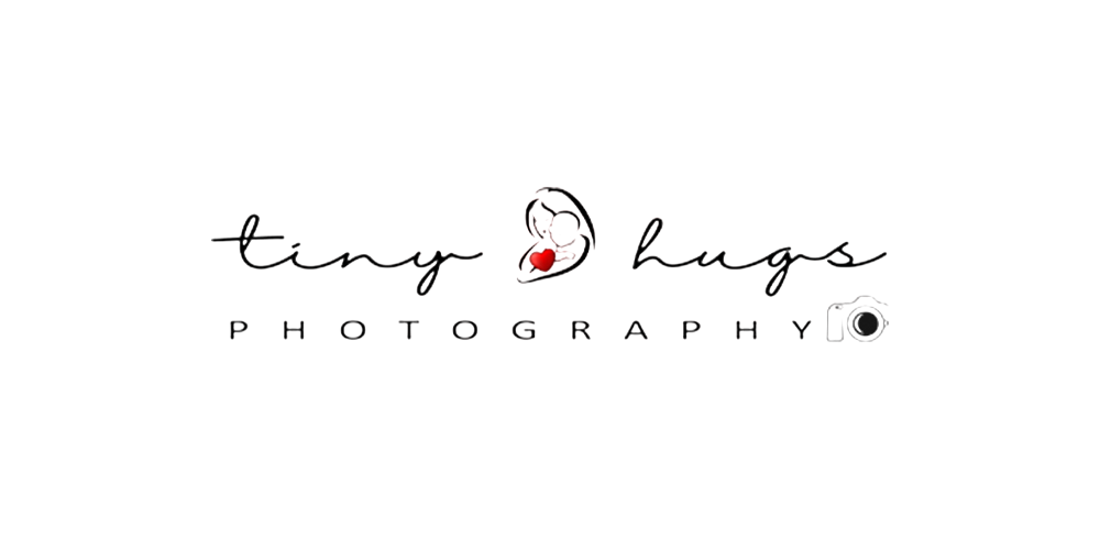 Tiny Hugs Photography logo